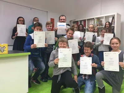 Live - Szkoła Języków Obcych w Łodzi